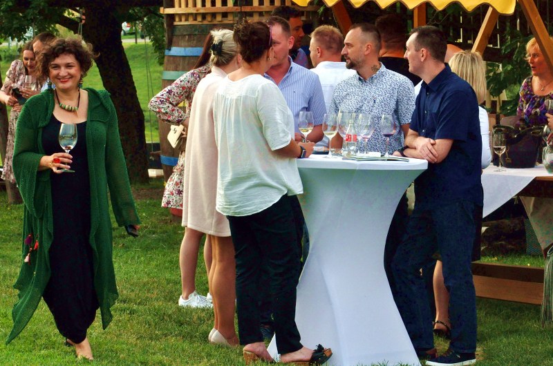 Zalaz sunca u vinogradu_ Julio Frangen (8)_800x530