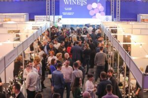 WineOs285_dup_140123_800x533