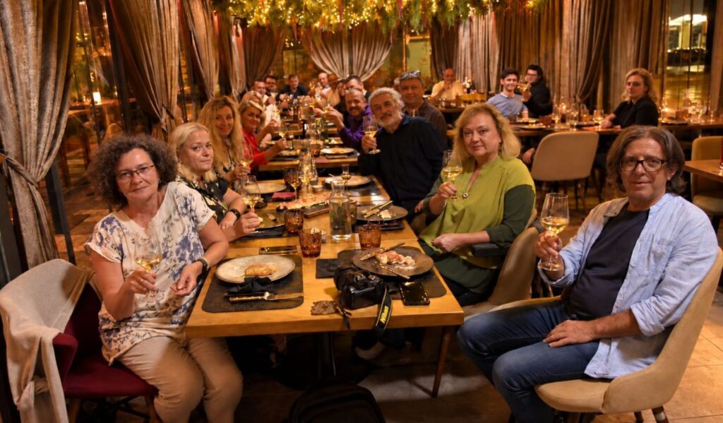 Vino uz pizzu u pizzeriji Mrs. Fogg u Zagrebu