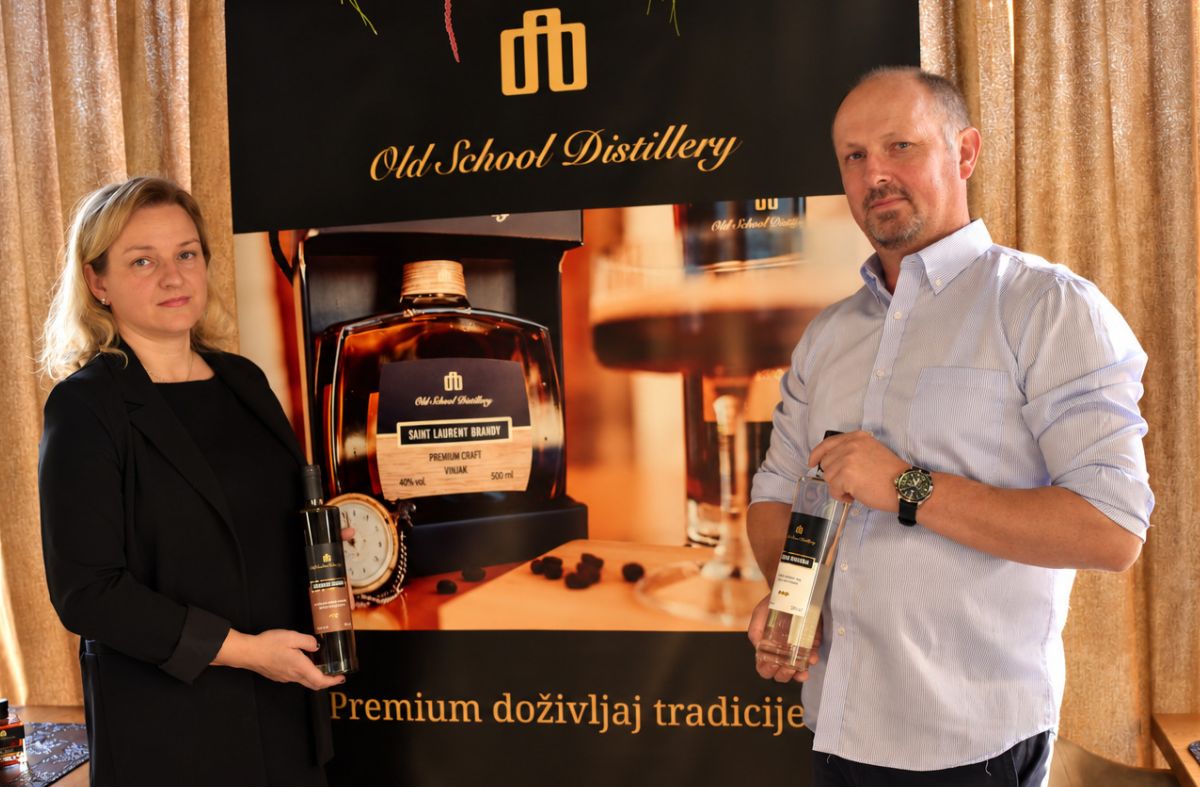 Old School Distillery na eno-gastro događanju Vino uz pizzu